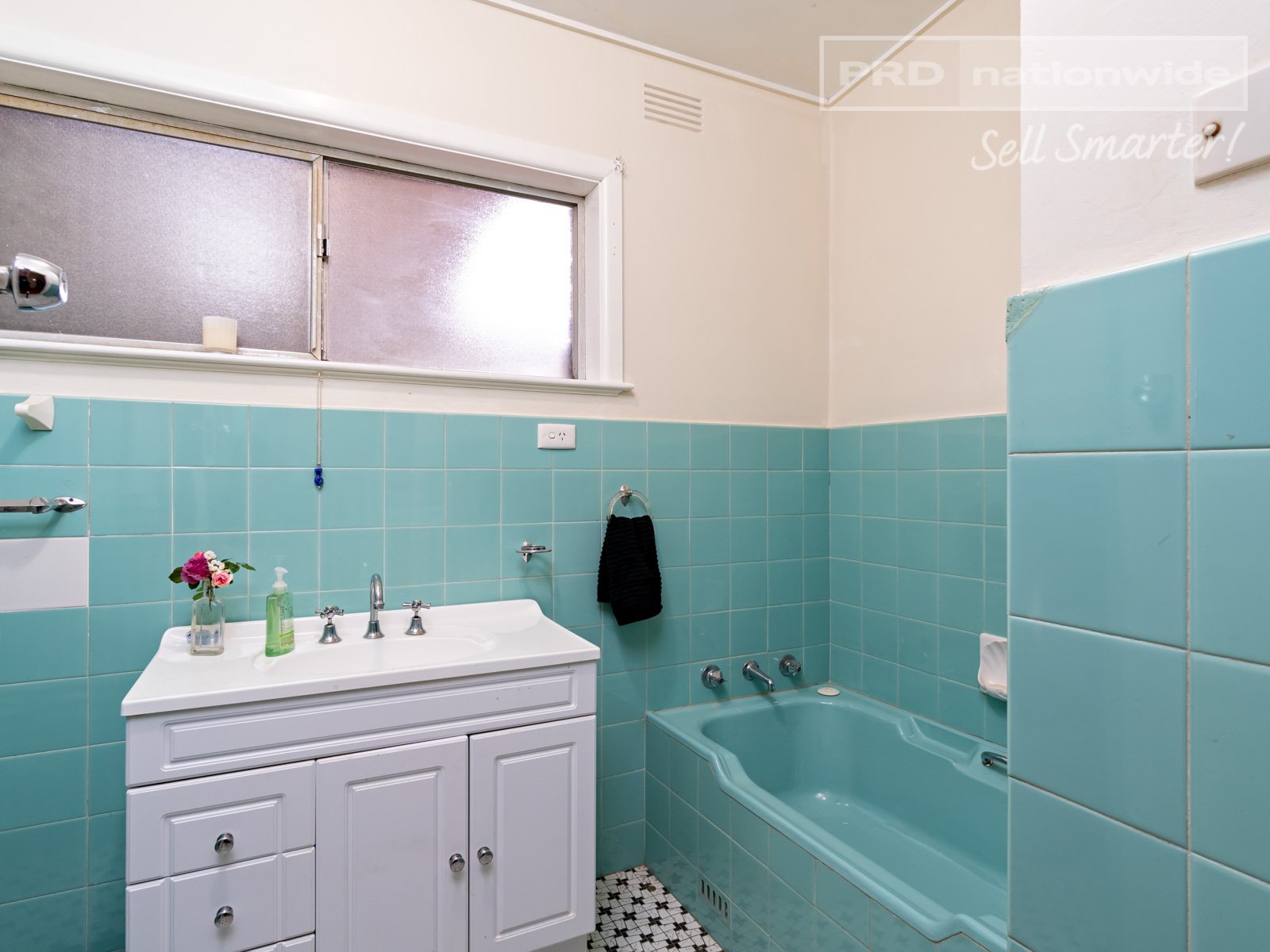 194 Bourke Street MOUNT AUSTIN 8