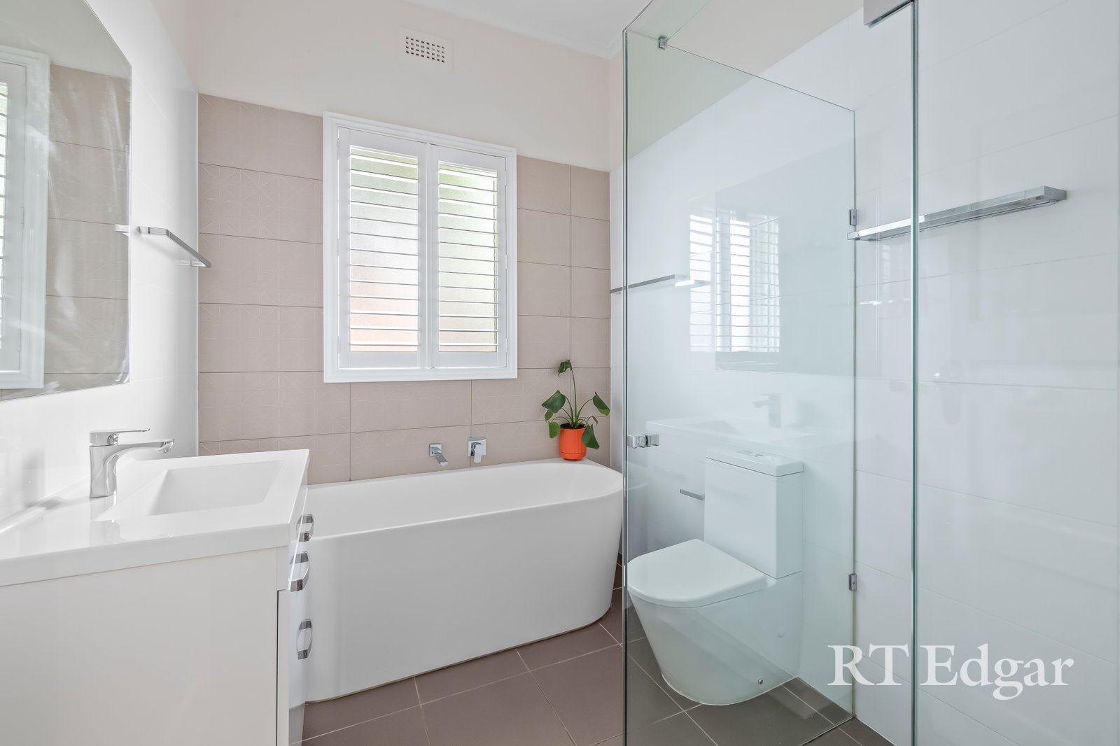 Real Estate and Property in 1/94 Bruce Street, Preston, VIC