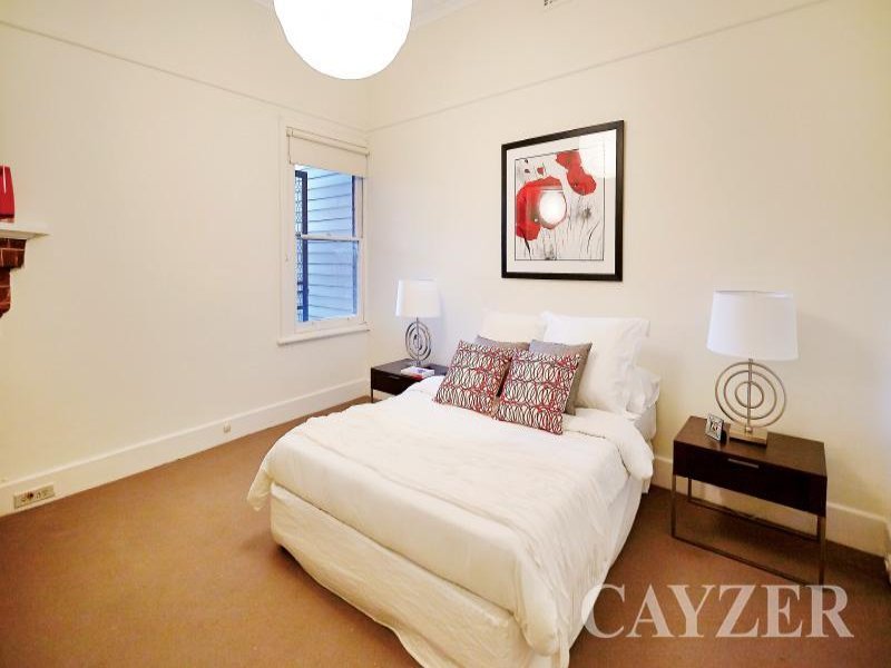 Gallery: 194 Dow Street