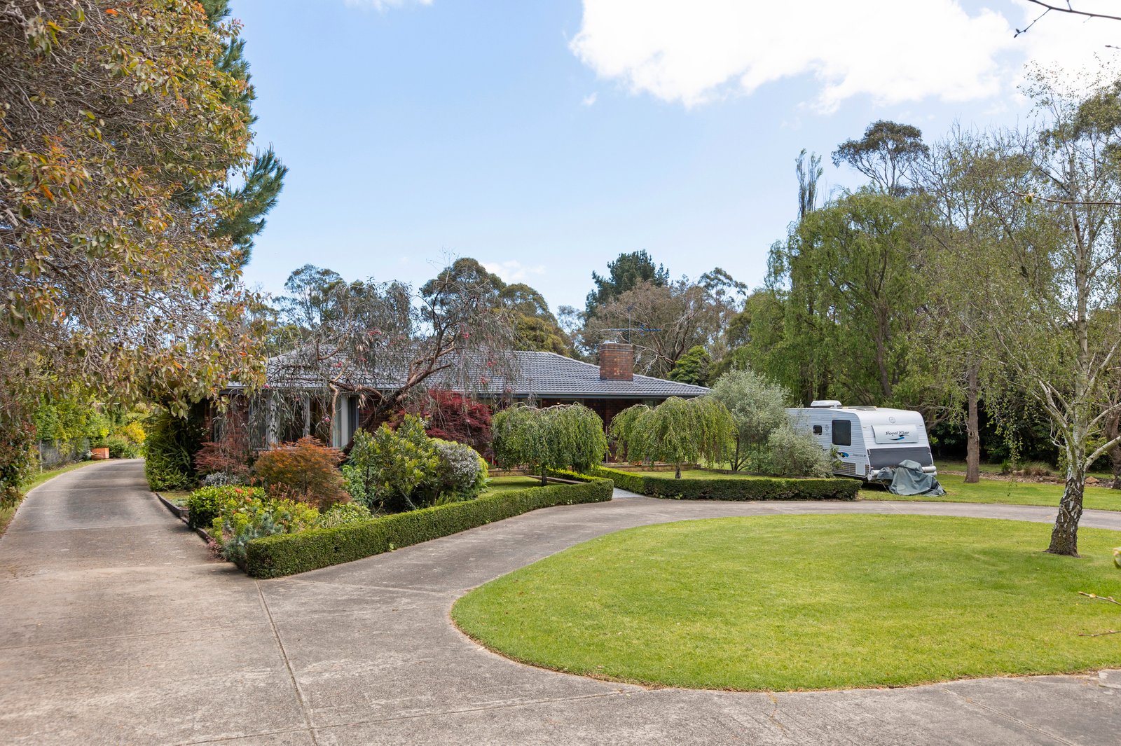 Gallery: 194 Jones Road