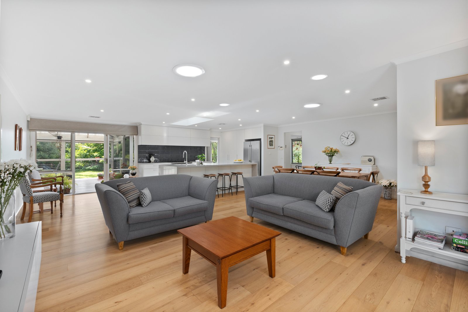 Gallery: 194 Jones Road