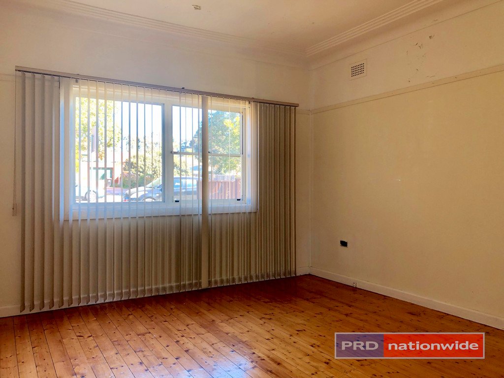 194 Marco Avenue PANANIA 4