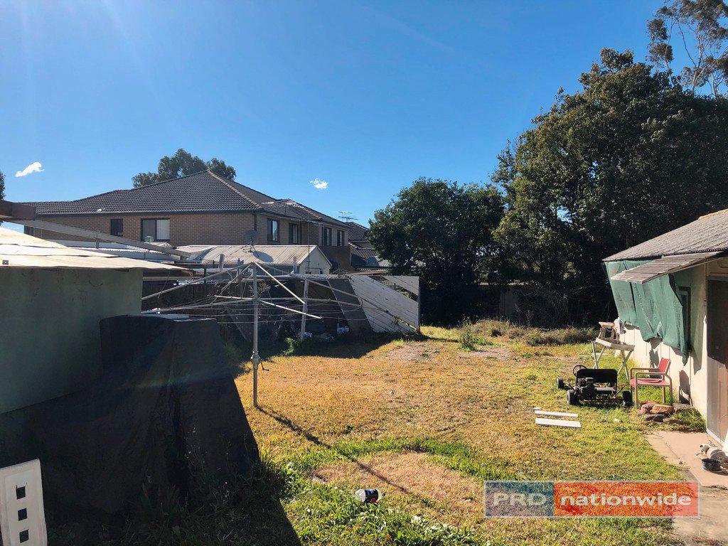 194 Marco Avenue PANANIA 6