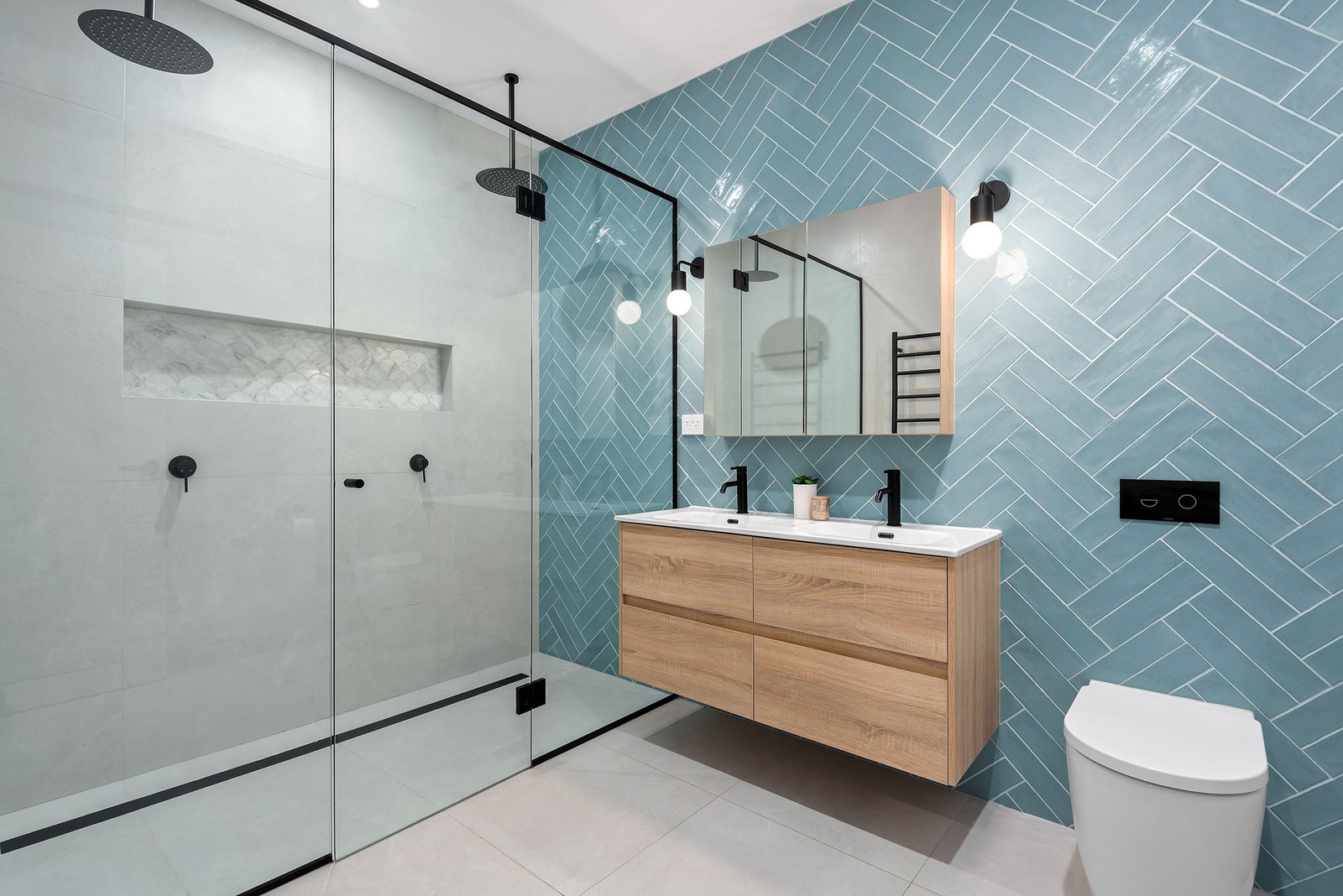 Real Estate and Property in 194 Thacker Street, Ocean Grove, VIC