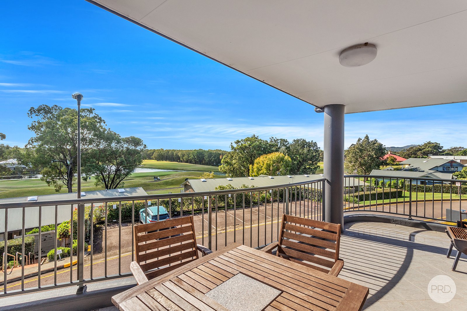 19/40 Horizons Drive SALAMANDER BAY 1