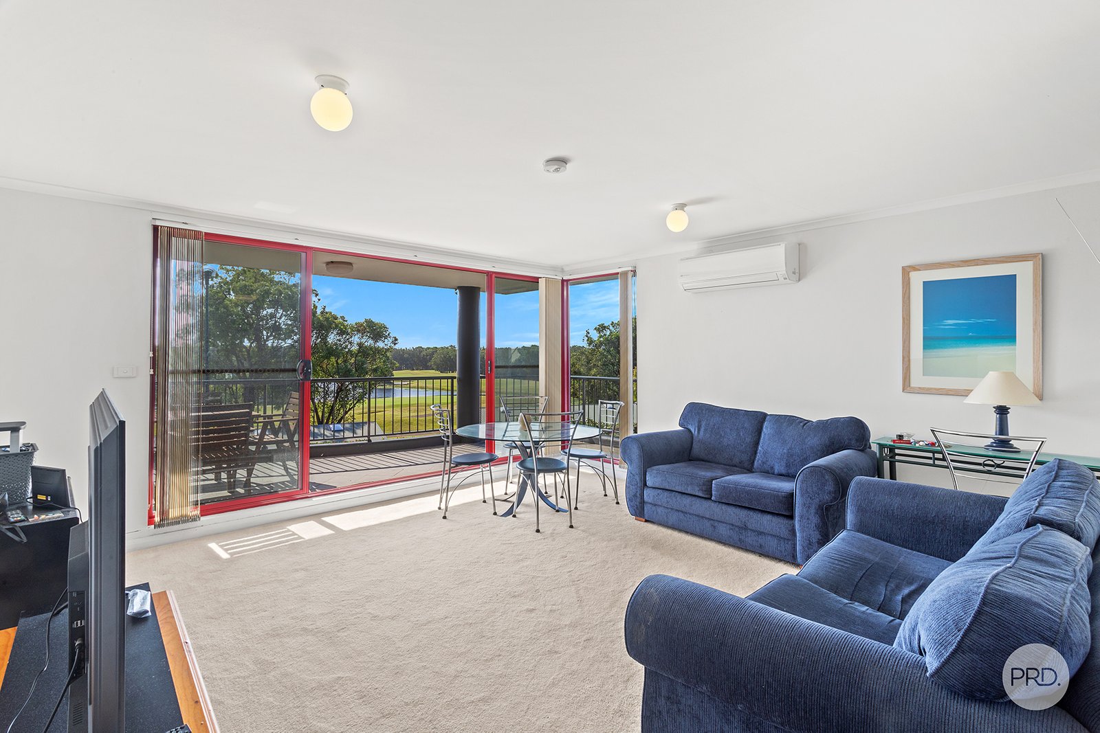 19/40 Horizons Drive SALAMANDER BAY 4