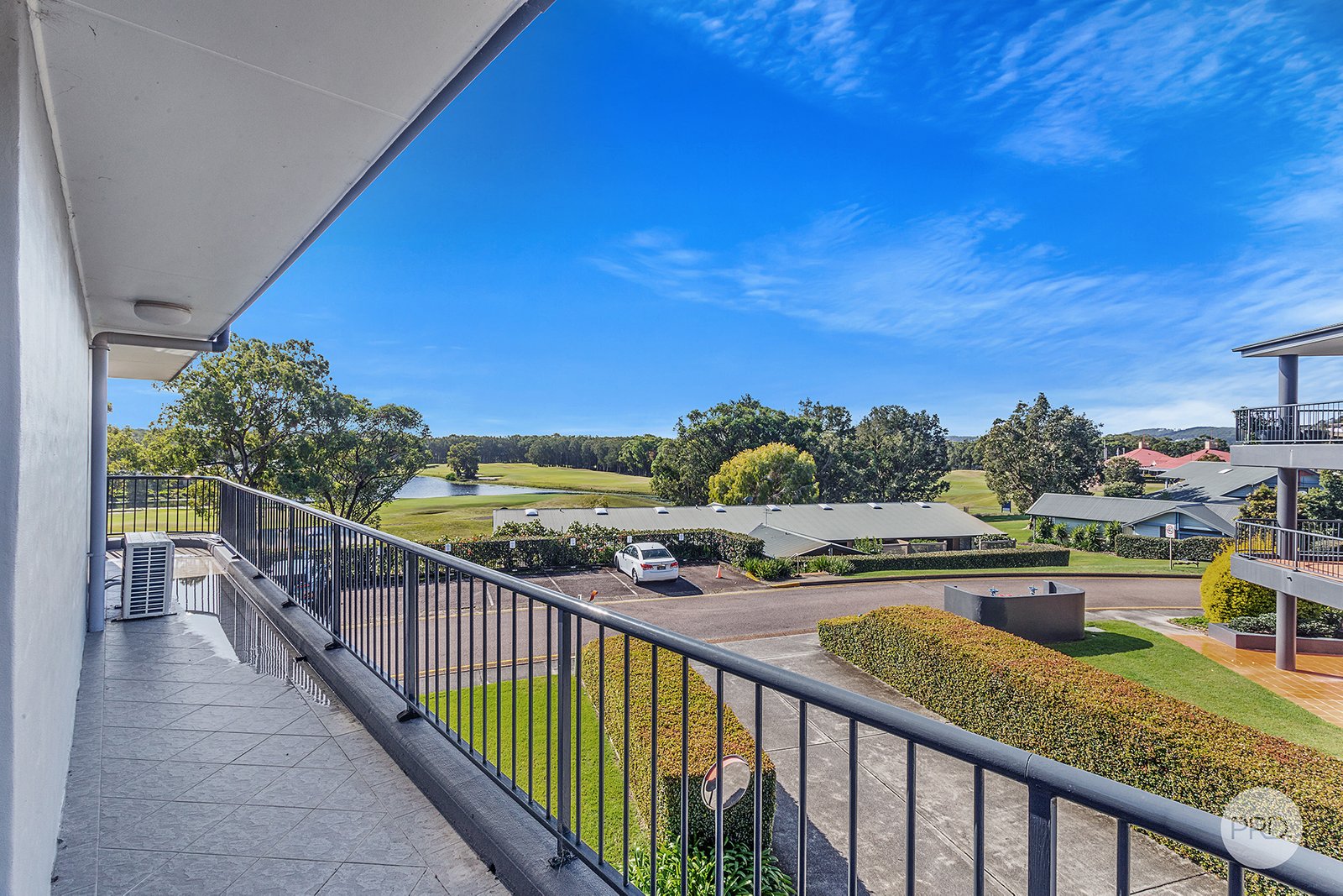 19/40 Horizons Drive SALAMANDER BAY 14