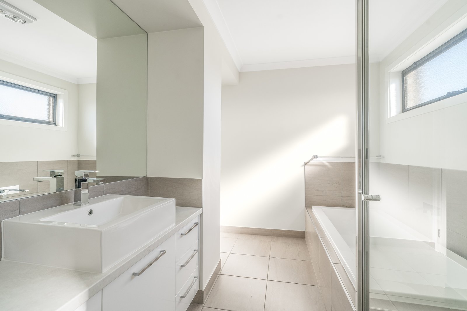 Gallery: 194A Garden Street