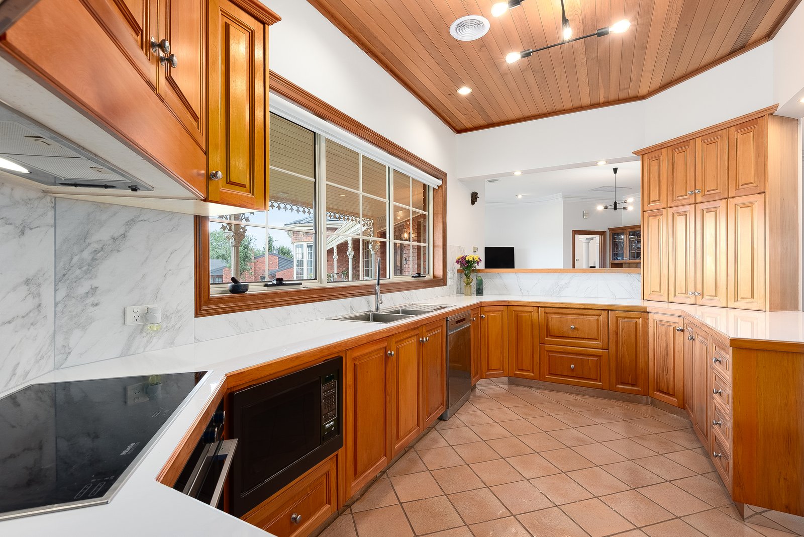 Gallery: 195 Bluestone Bridge Road