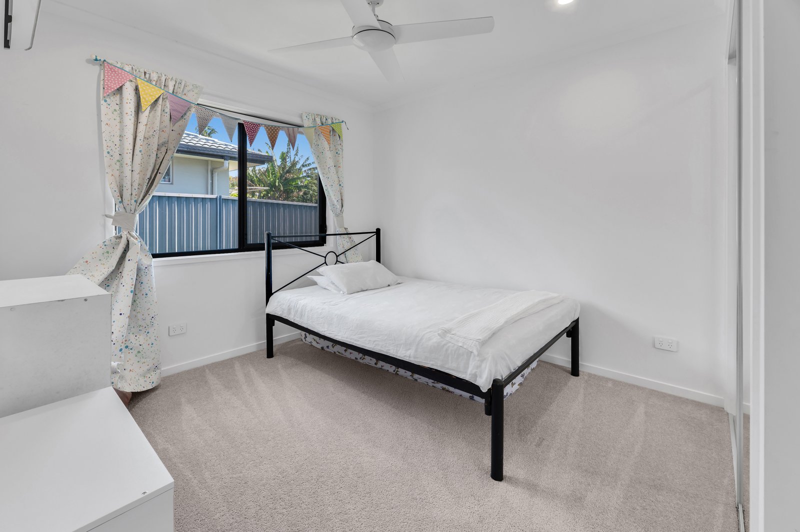 195 Cotlew Street ASHMORE 18