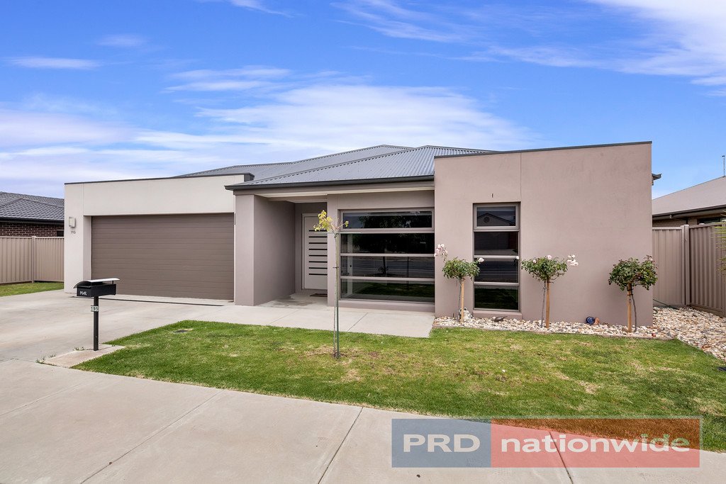 195 Cuthberts Road ALFREDTON 9