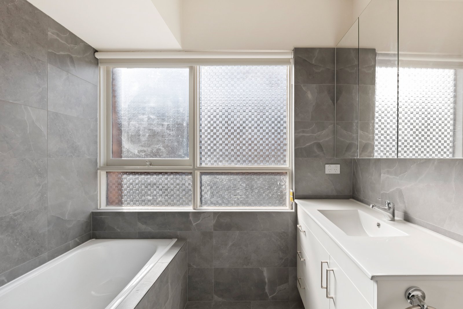 Real Estate and Property in 1/95 Hotham Street, St Kilda East, VIC