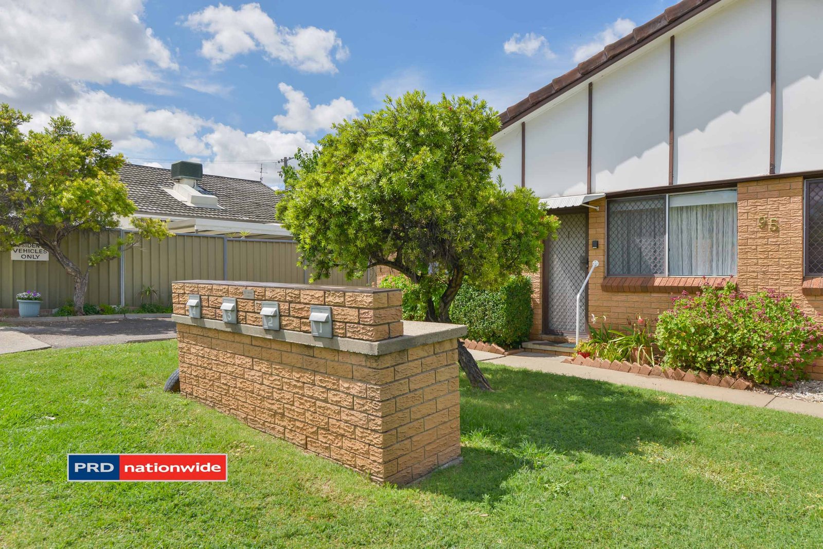 1/95 Piper Street TAMWORTH 18