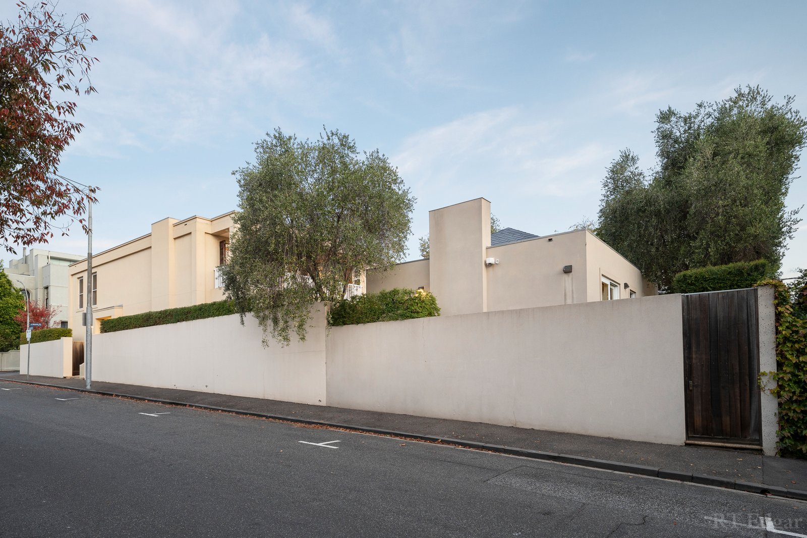 Real Estate and Property in 195 Walsh Street, South Yarra, VIC