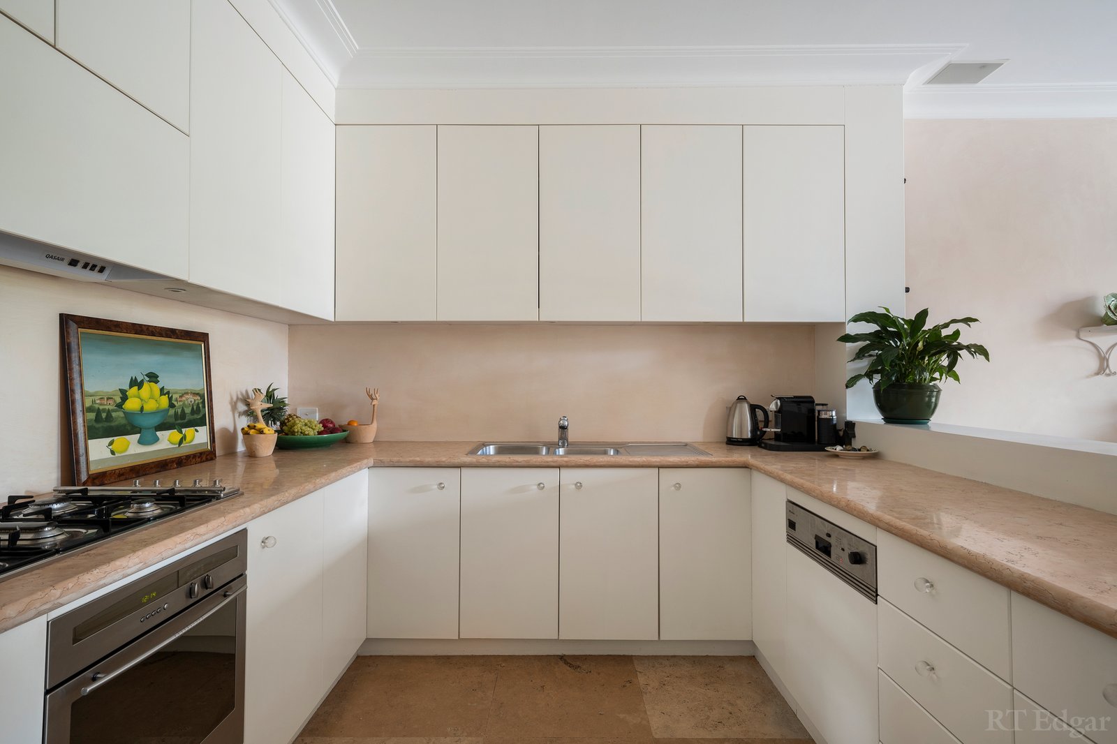 Real Estate and Property in 195 Walsh Street, South Yarra, VIC