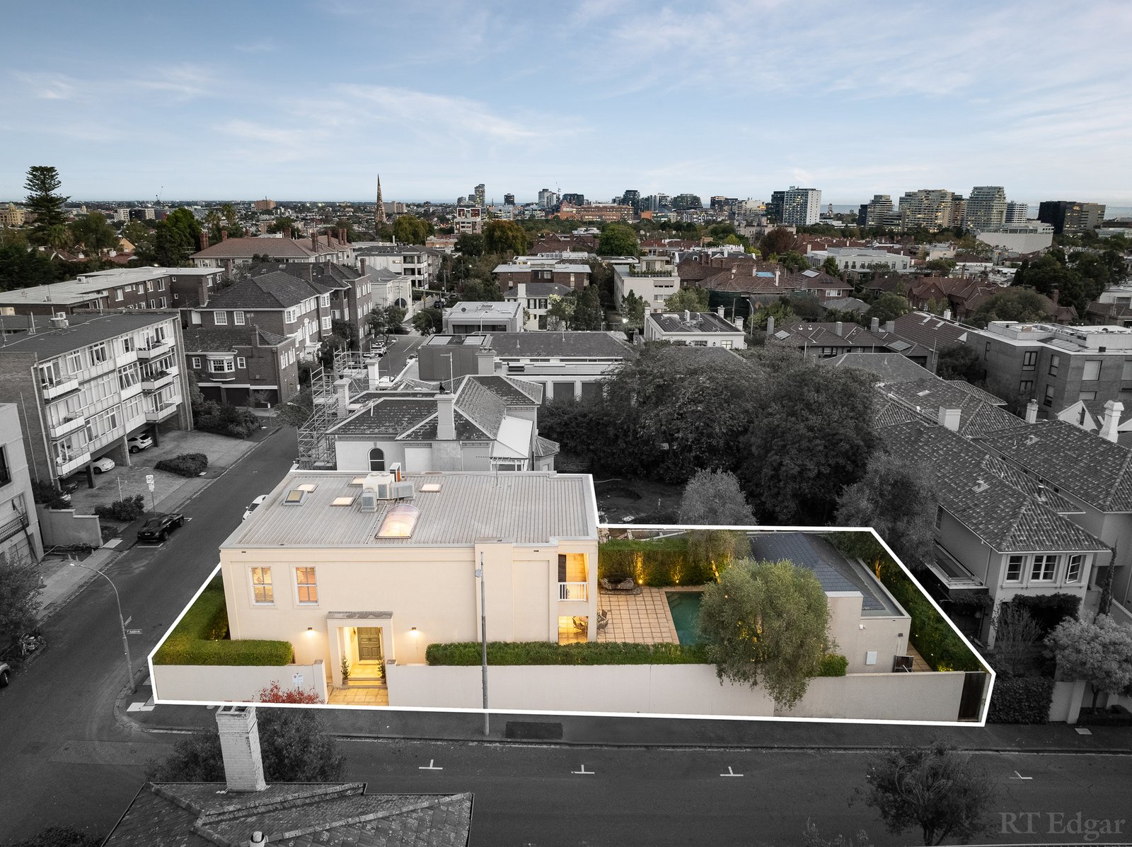 Real Estate and Property in 195 Walsh Street, South Yarra, VIC