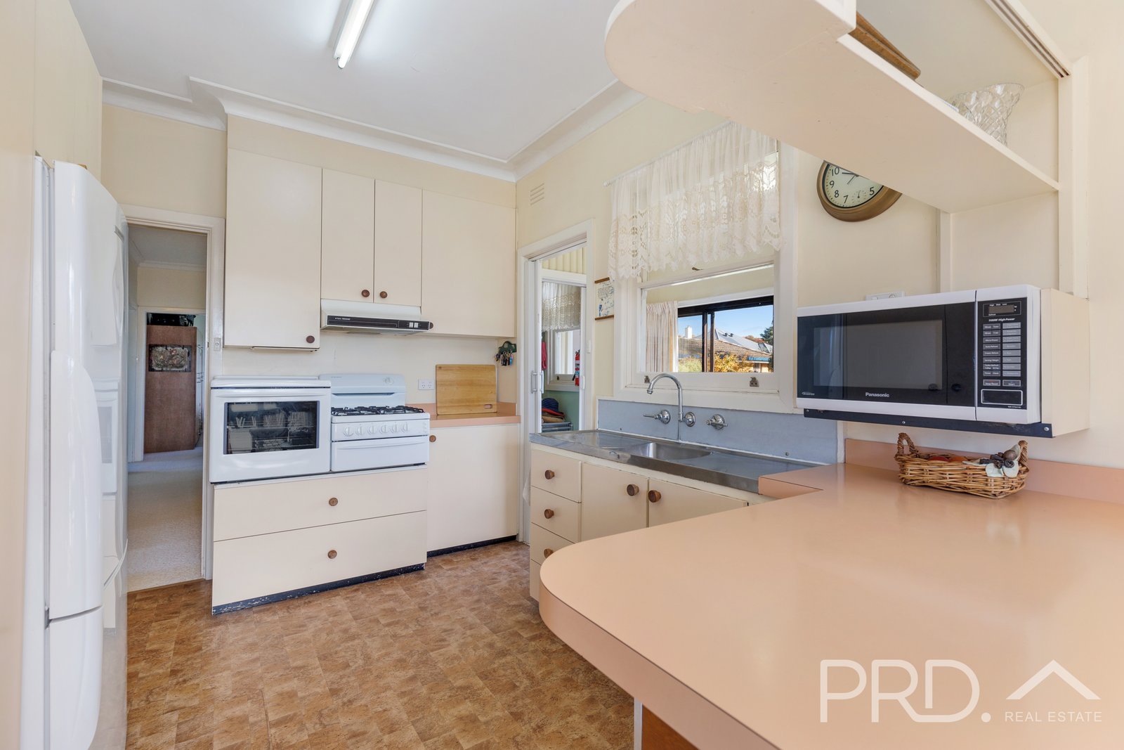 195 Wynyard Street TUMUT 8