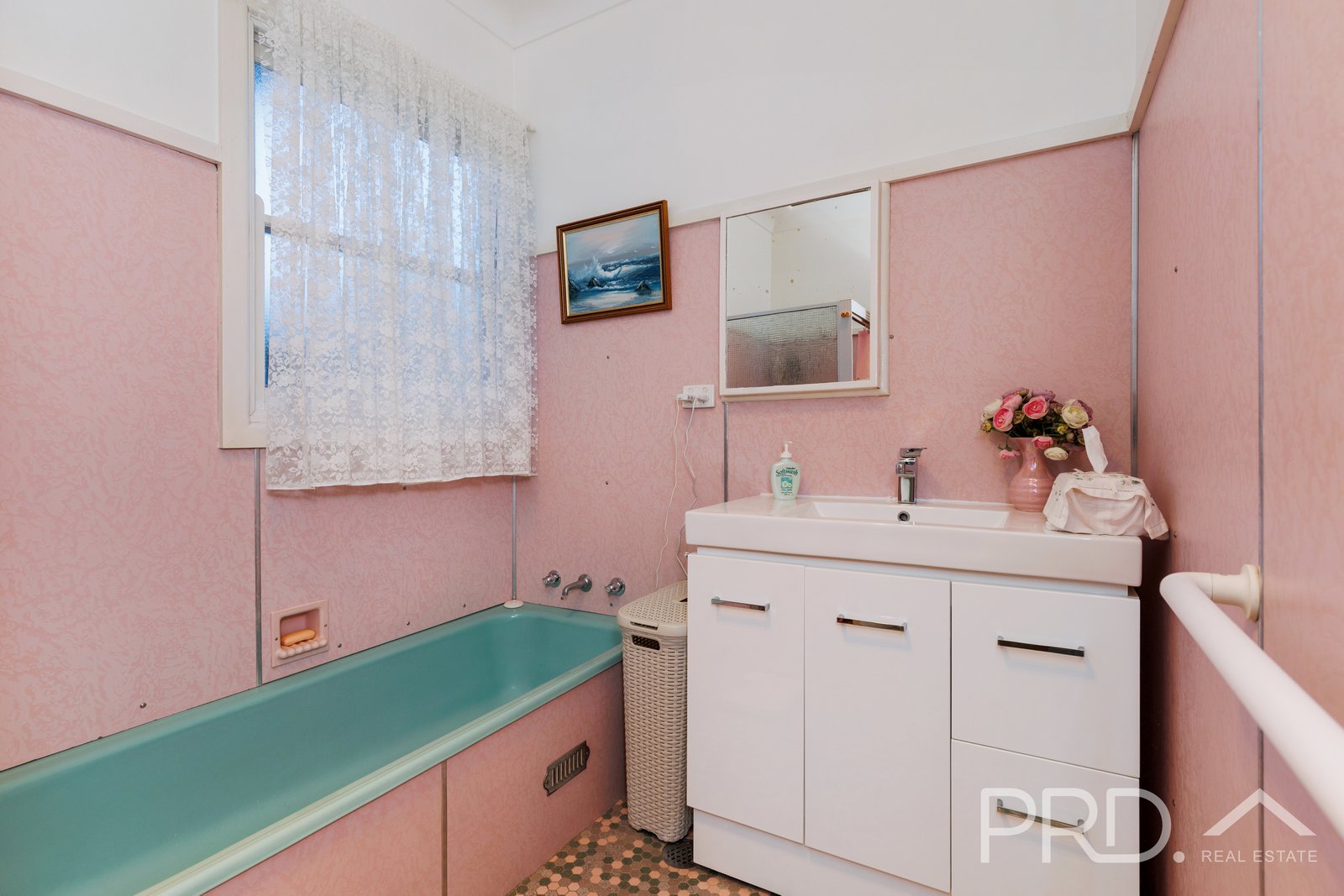 195 Wynyard Street TUMUT 12