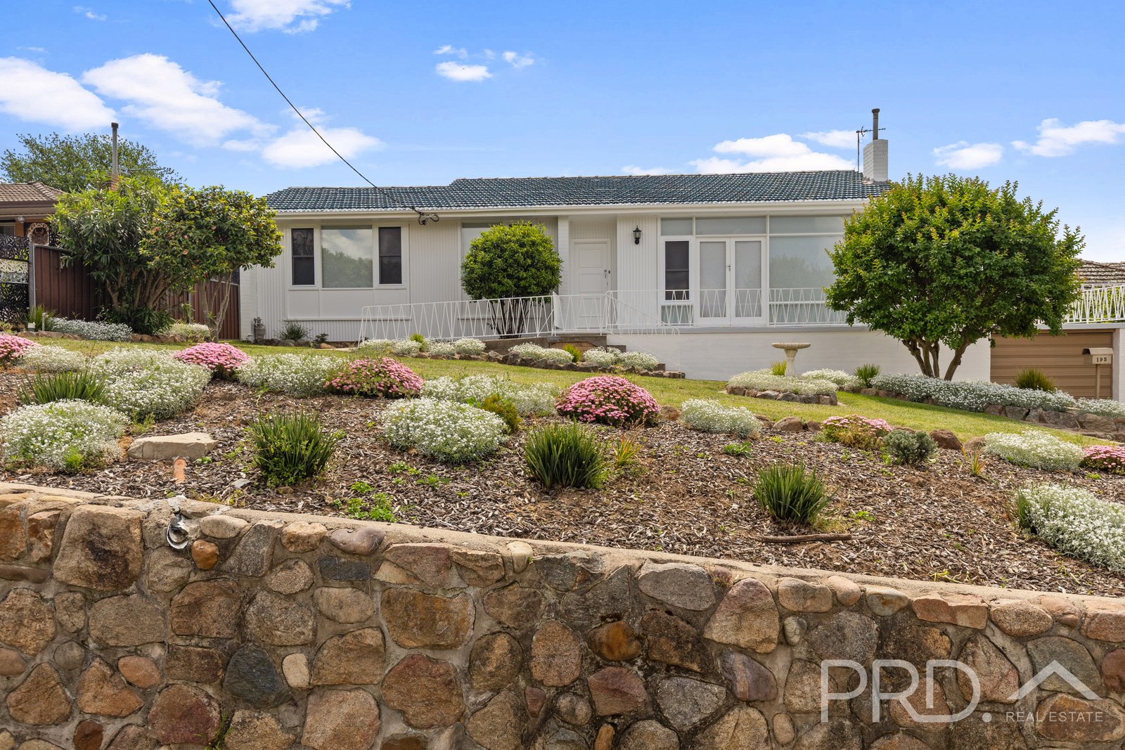 195 Wynyard Street TUMUT 2