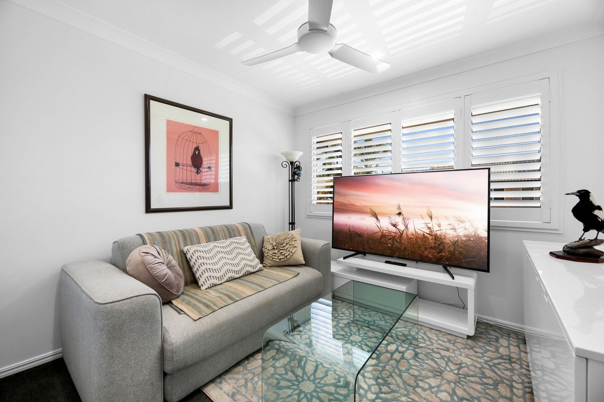 195/215 Cottesloe Drive Mermaid Waters 11