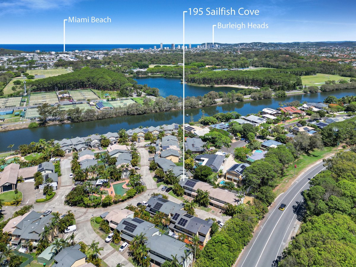 195/215 Cottesloe Drive Mermaid Waters 18