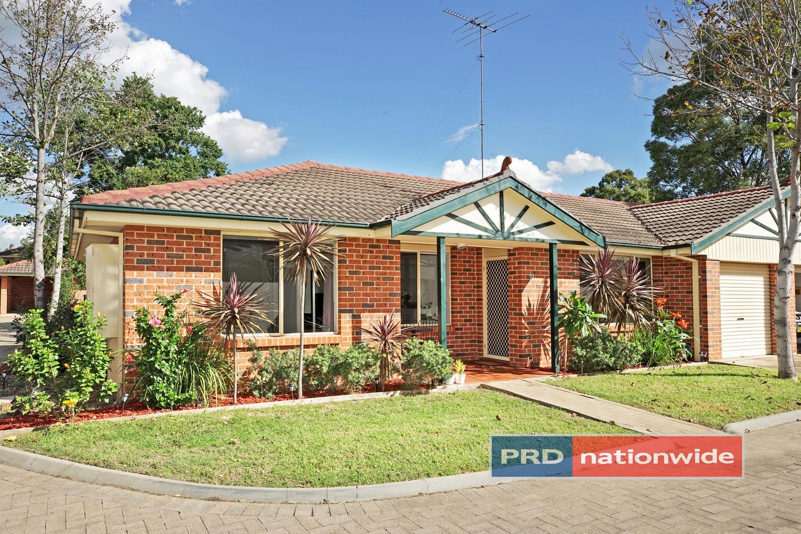 19/5A Edith Street KINGSWOOD 1