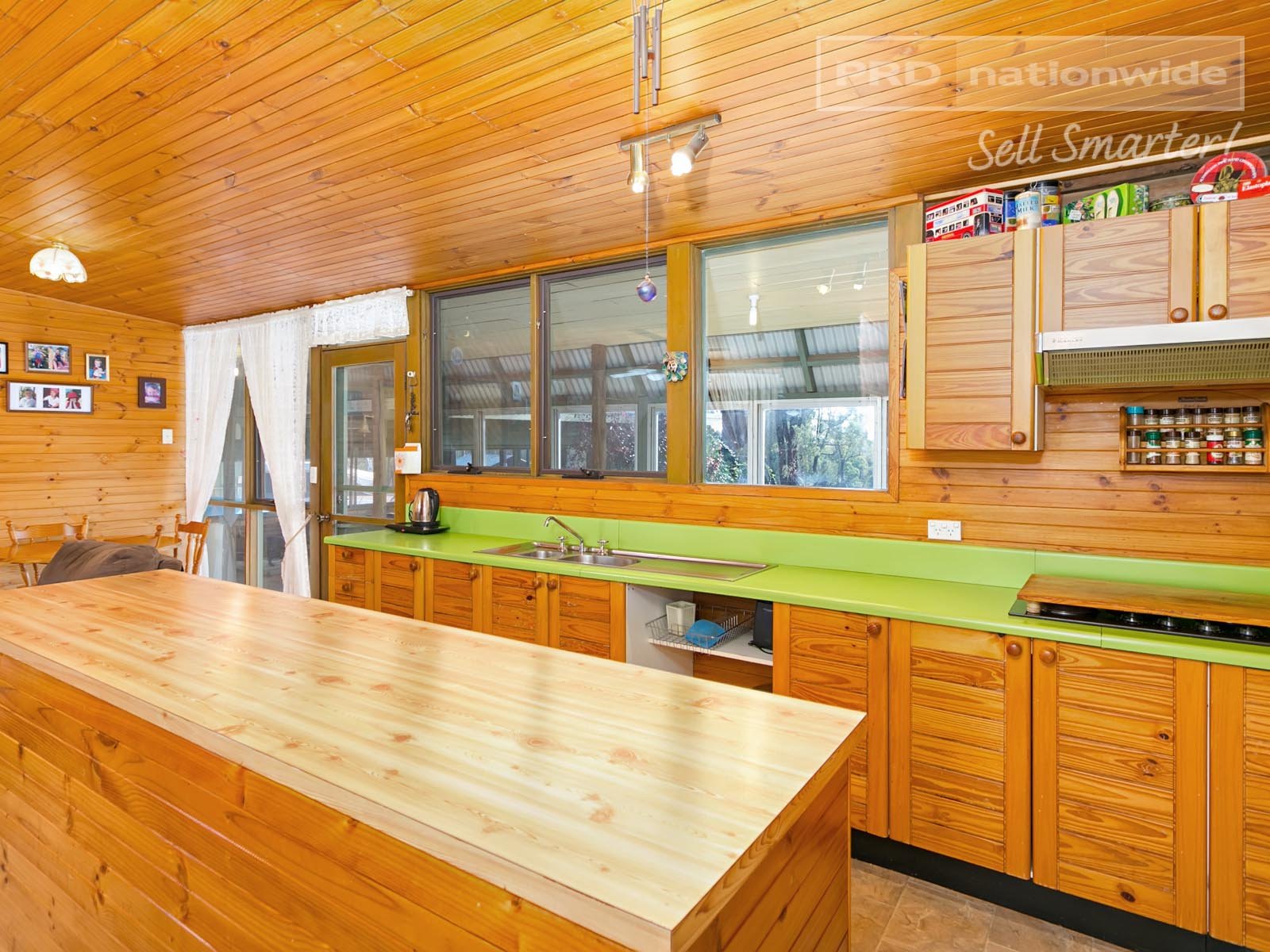 196 Barcoo Lane BIG SPRINGS 8