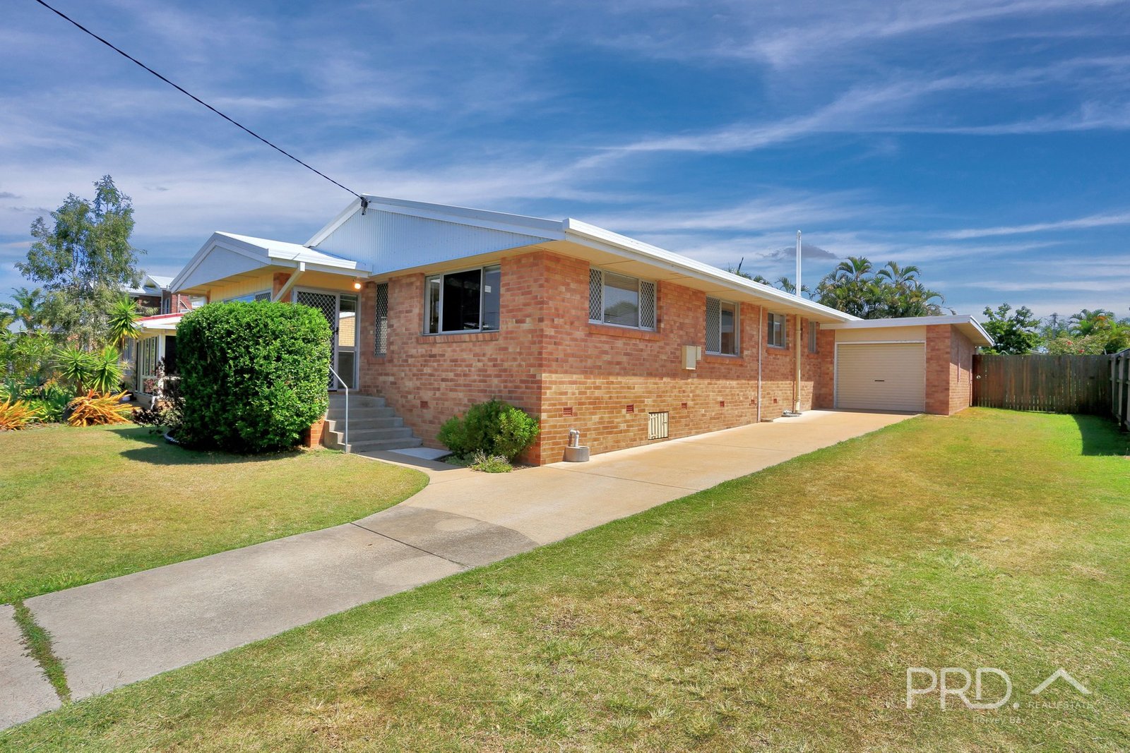 196 Esplanade  POINT VERNON 21