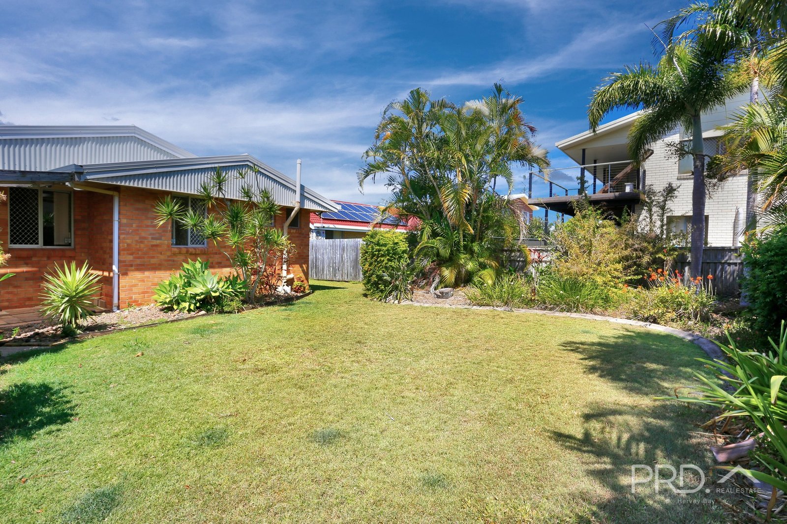 196 Esplanade  POINT VERNON 25