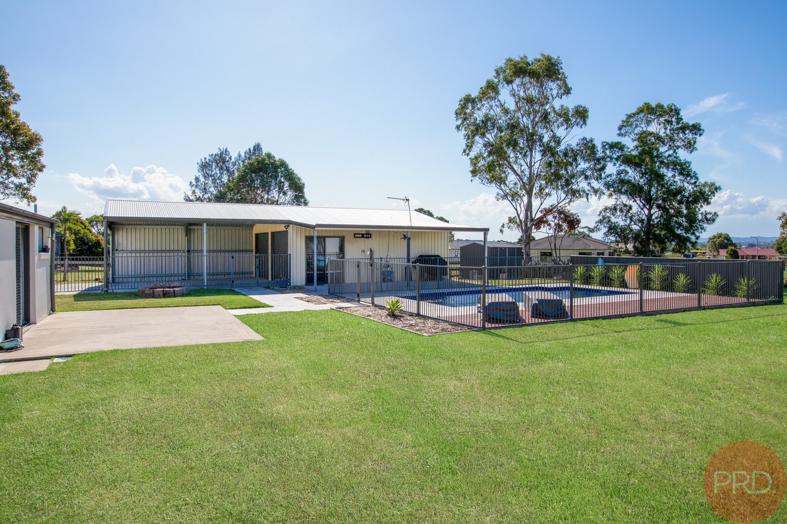 196 Gullivers Lane LOUTH PARK 10