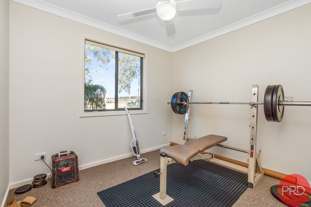 196 Gullivers Lane LOUTH PARK 32