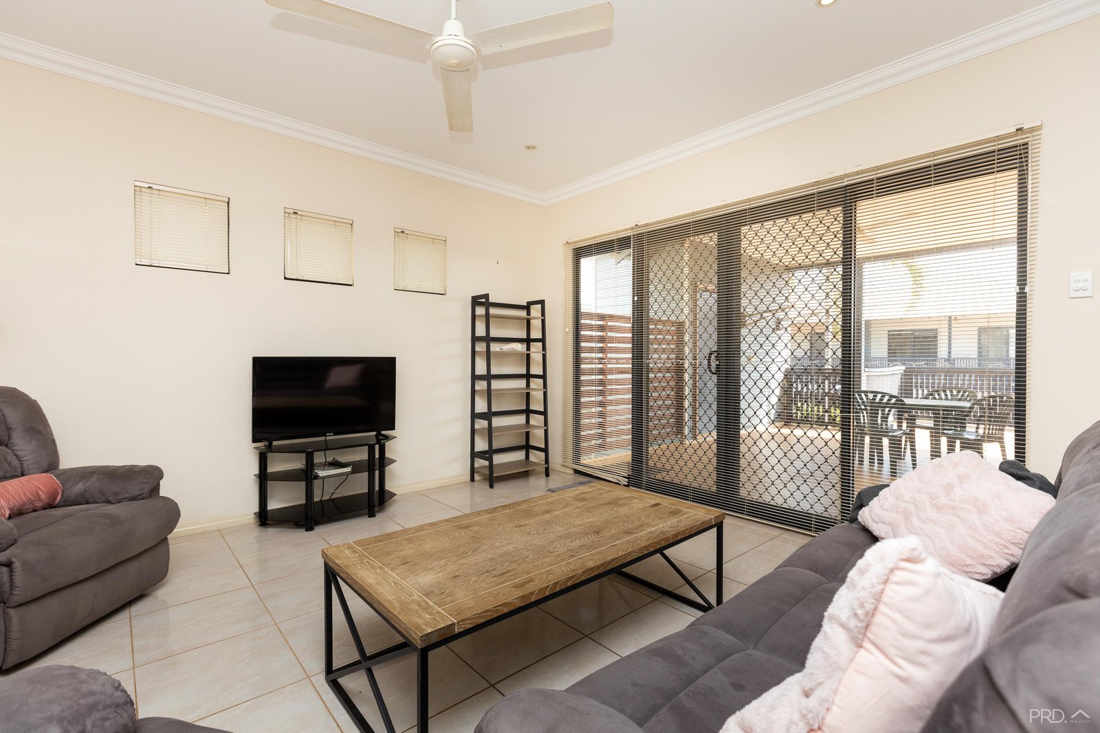 19/6 Ibis Way DJUGUN 17