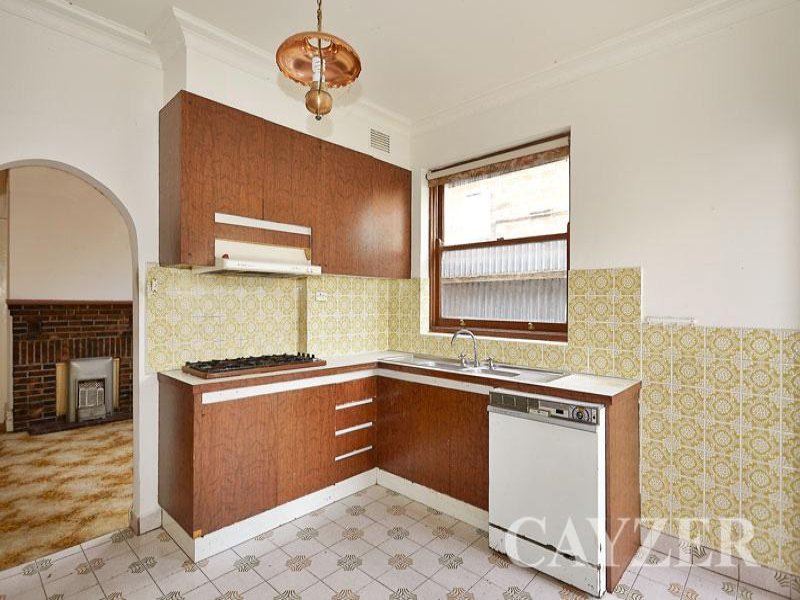Gallery: 196 Page Street
