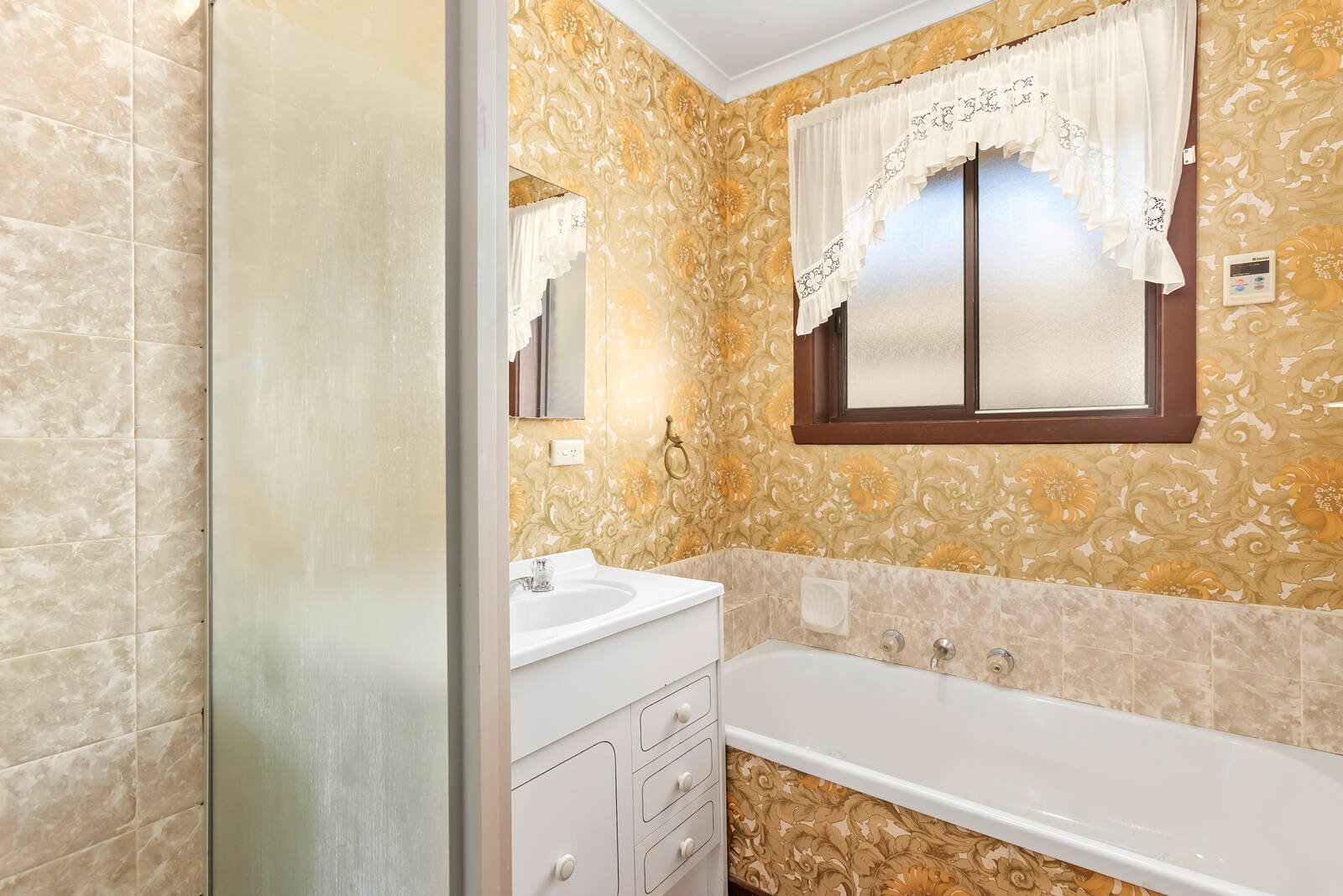 Real Estate and Property in 196 Shell Road, Ocean Grove, VIC