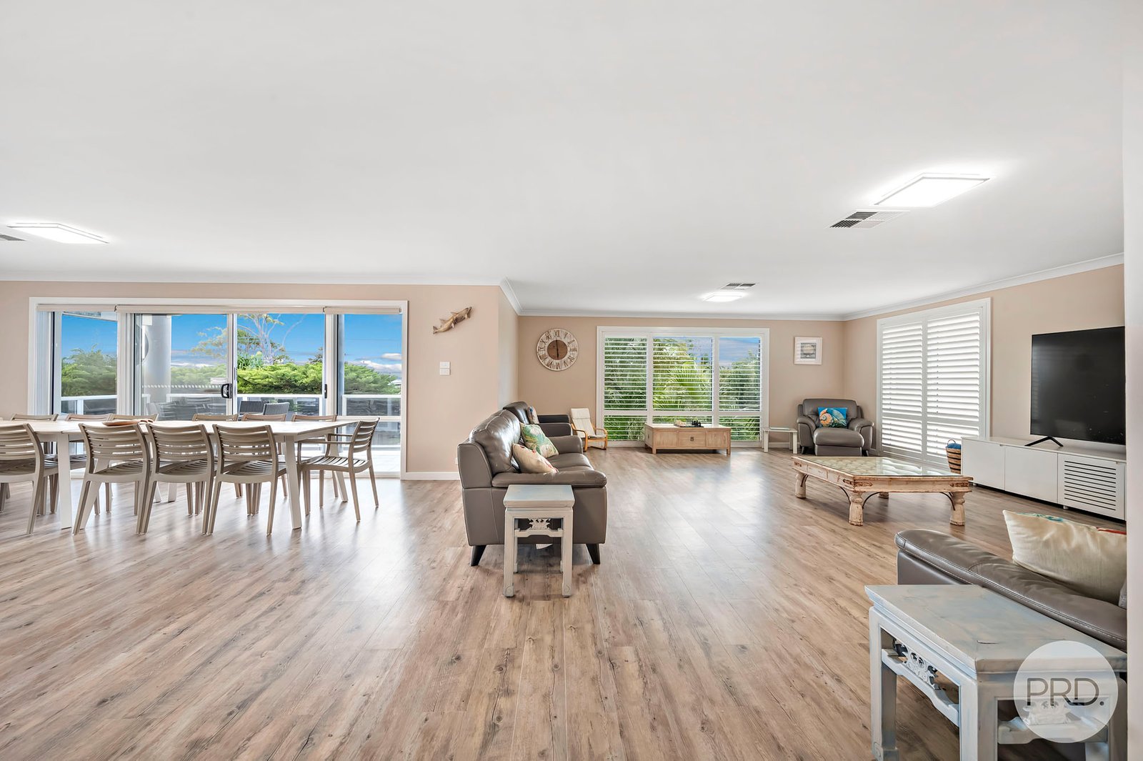 196 Soldiers Point Road SALAMANDER BAY 3