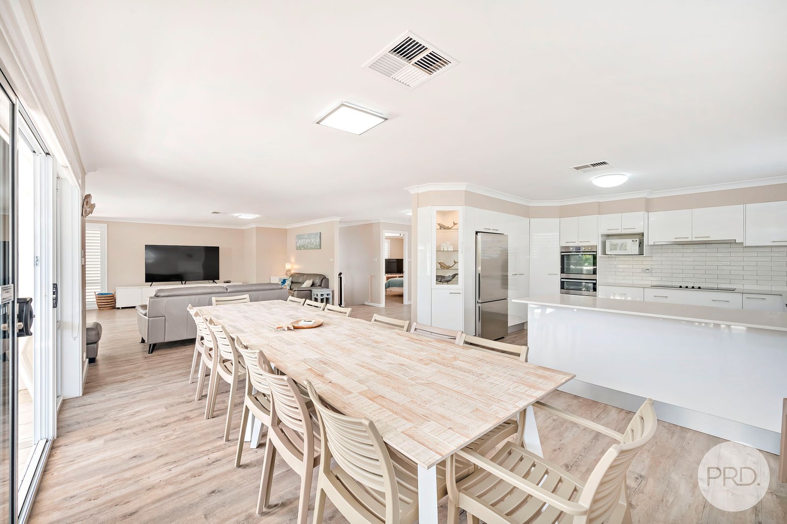 196 Soldiers Point Road SALAMANDER BAY 4