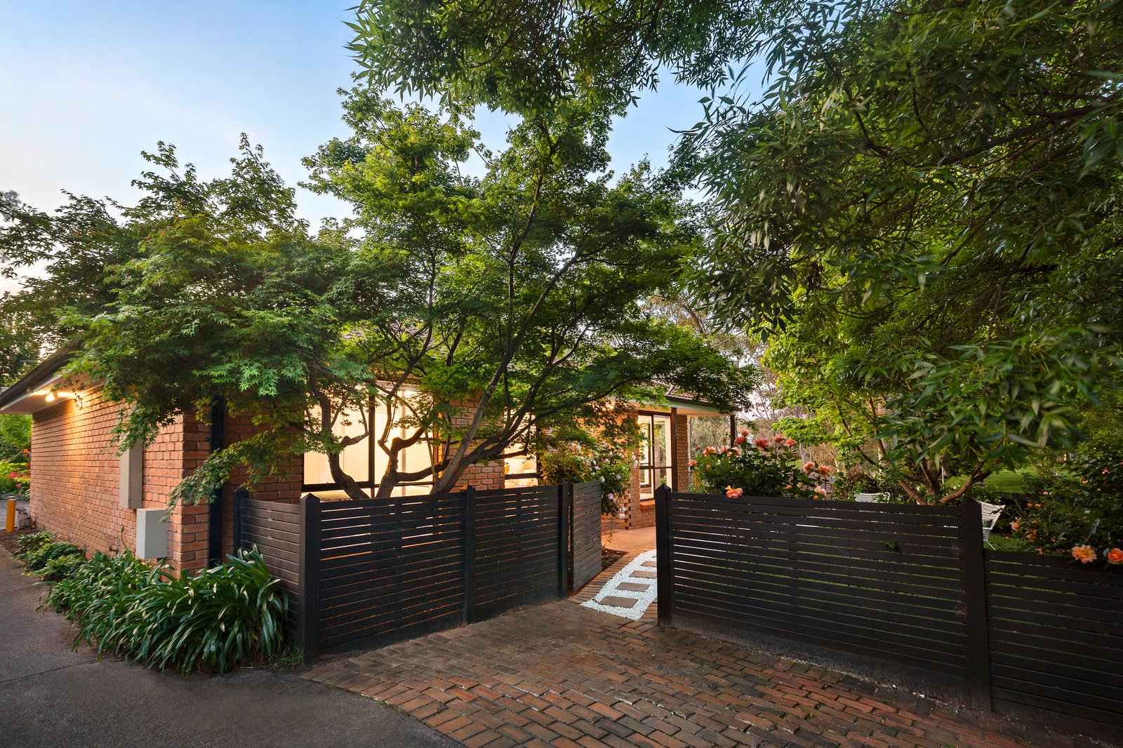 1/96 Summerhill Road, Glen Iris, 3146