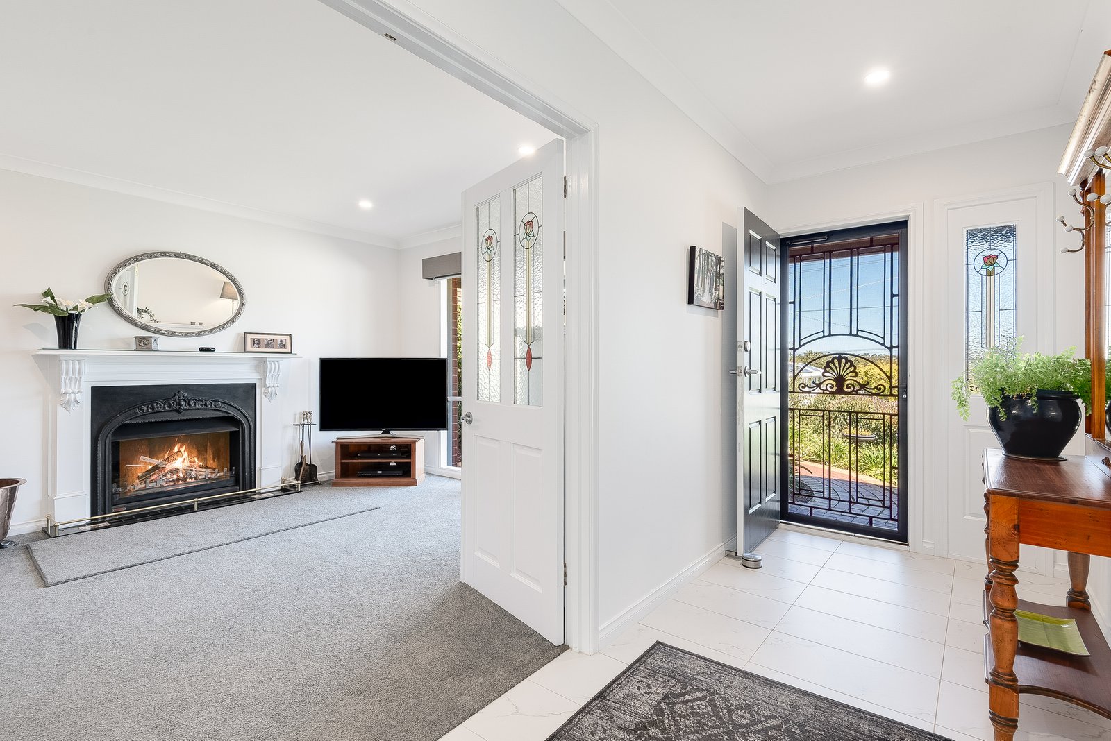 Gallery: 196 West Fyans Street