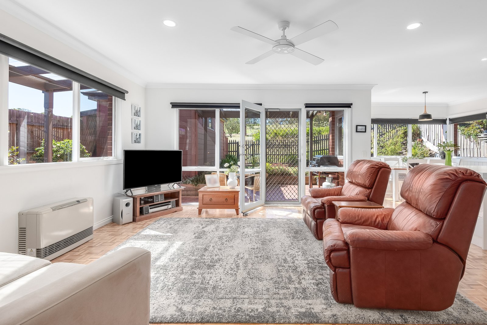 Gallery: 196 West Fyans Street