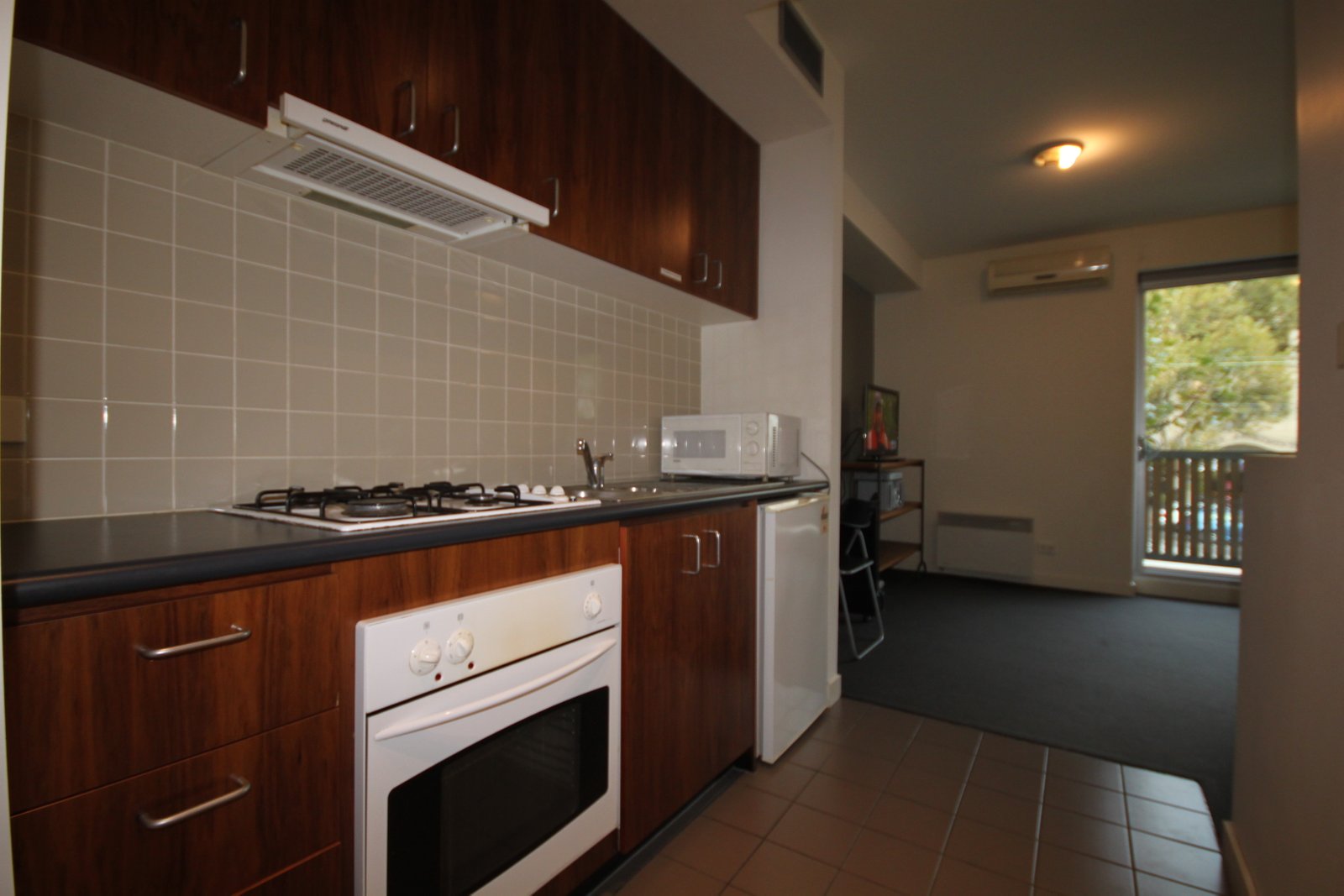 Gallery: 19/64 Fitzroy Street