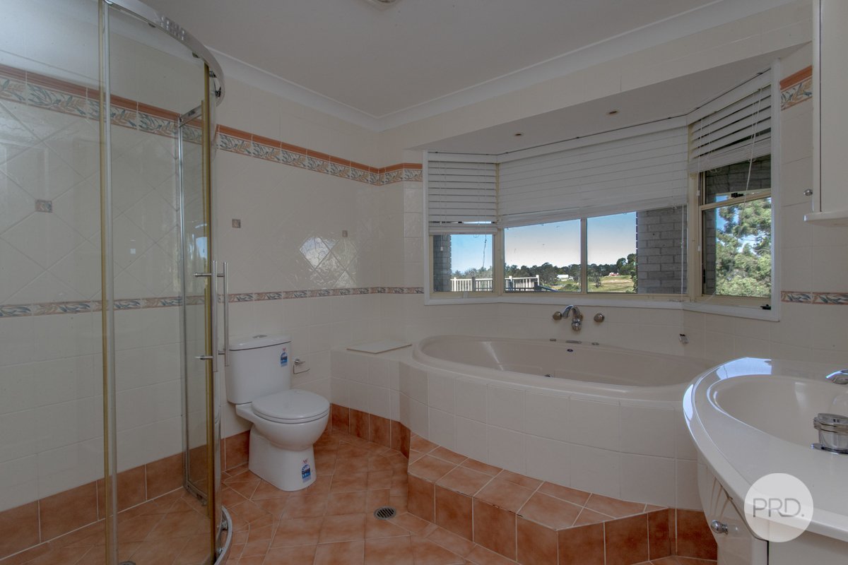 1964 Silverdale Road SILVERDALE 12