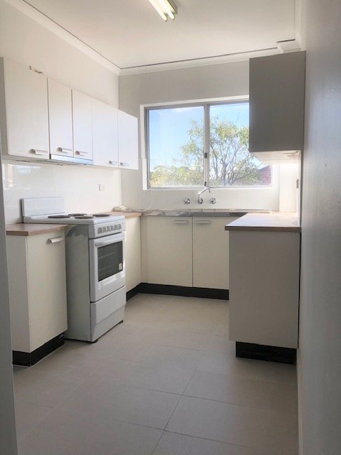 19/7-9 Cross Street KOGARAH 2