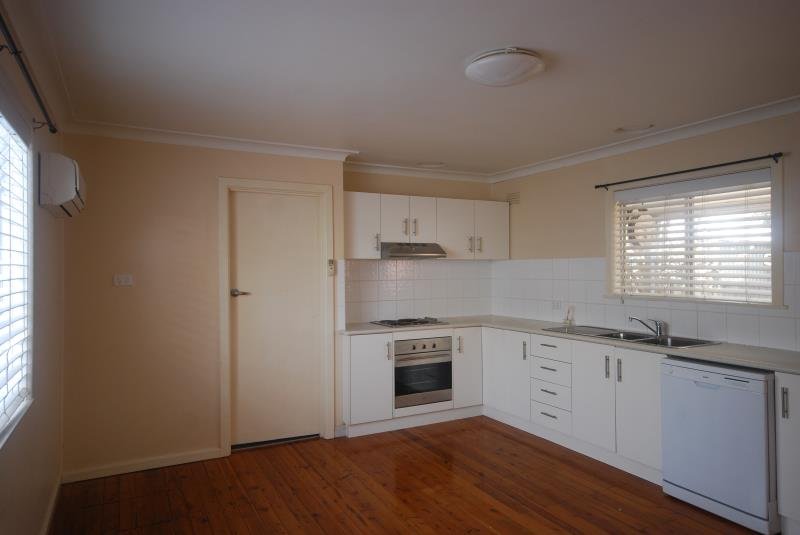 1/97 Crampton Street WAGGA WAGGA 7