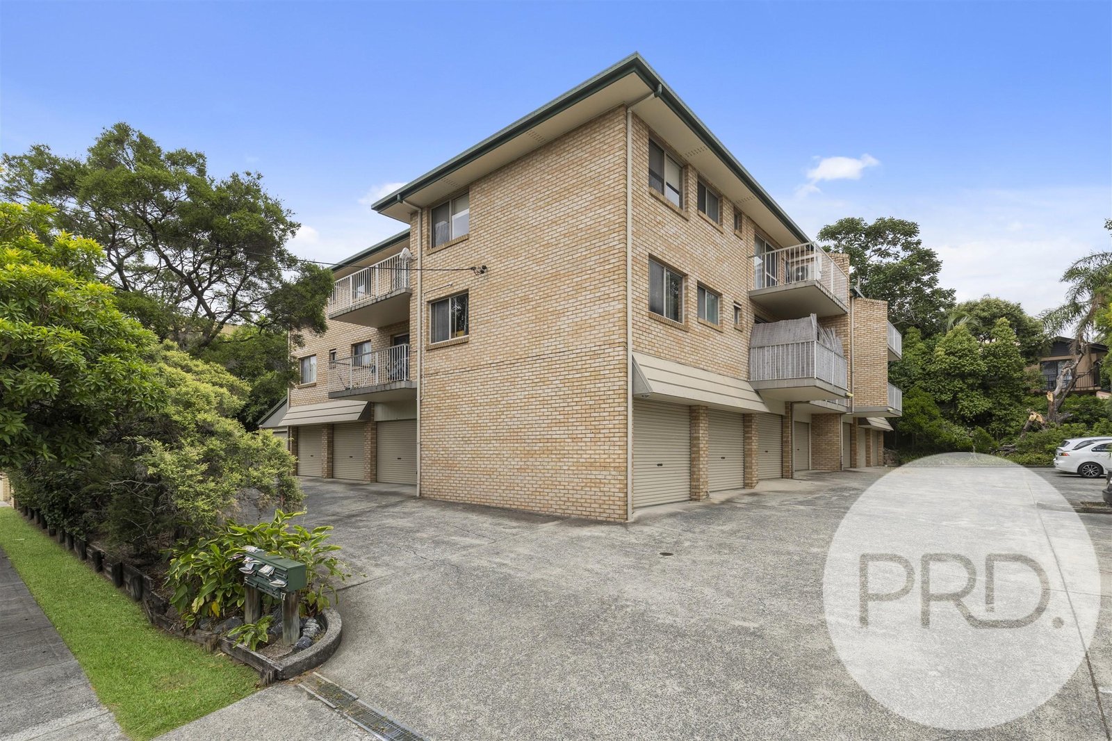 1/97 Earl Street GREENSLOPES 2