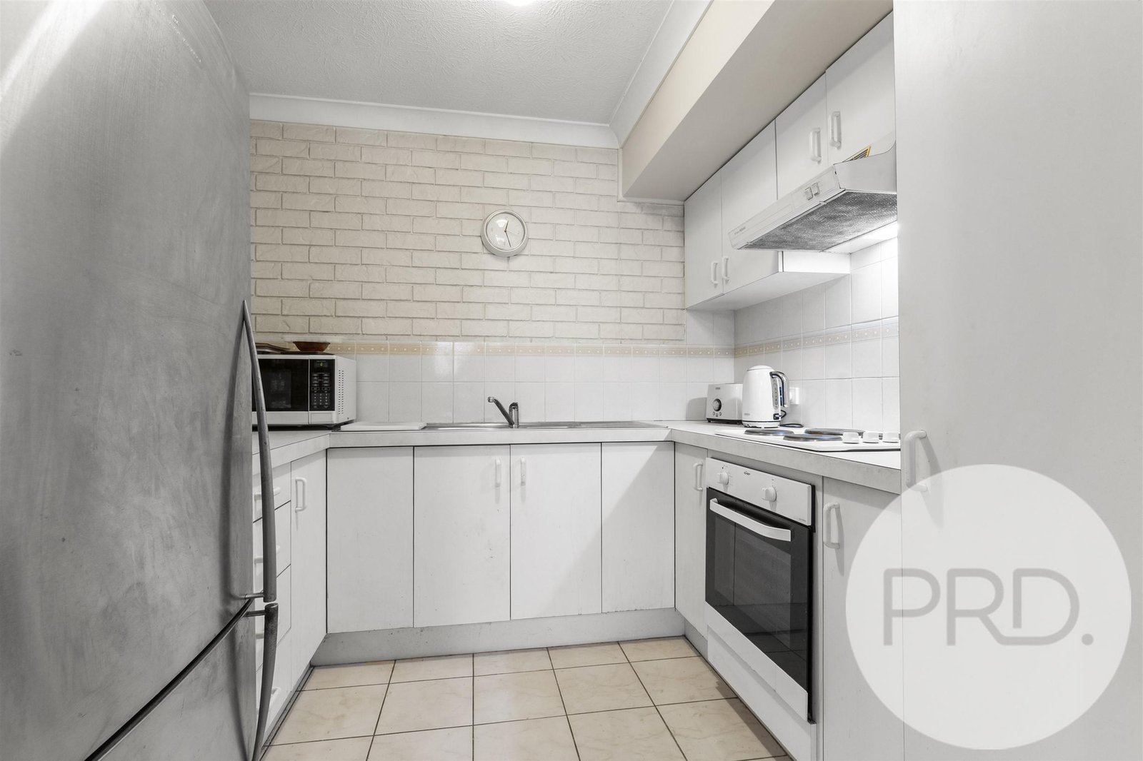 1/97 Earl Street GREENSLOPES 4