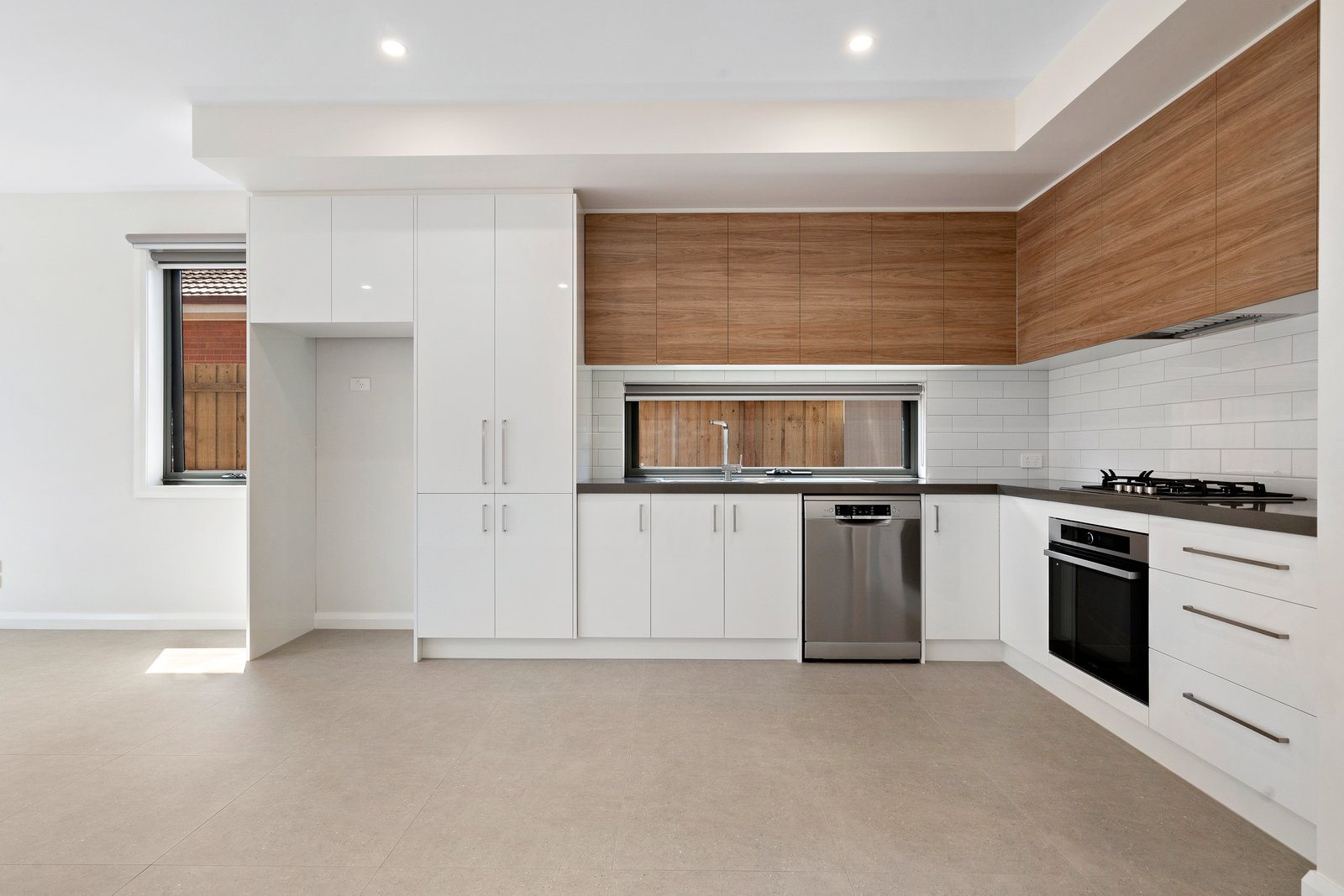 Gallery: 1/97 Kanooka Grove