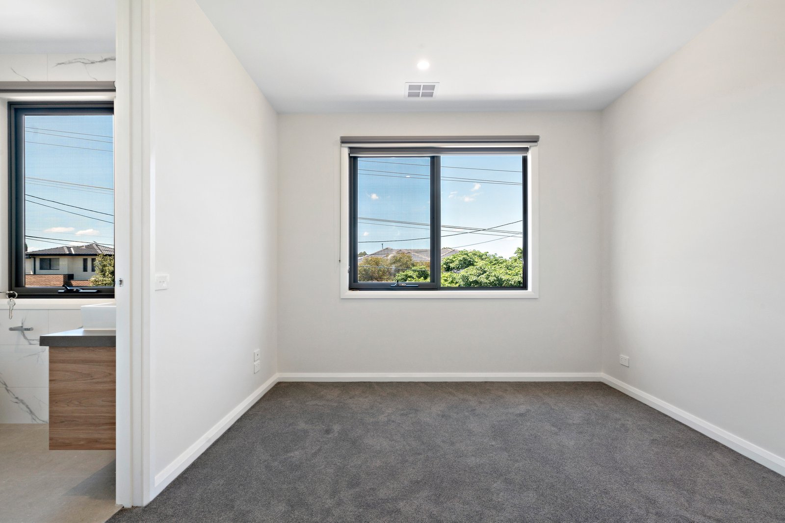 Gallery: 1/97 Kanooka Grove