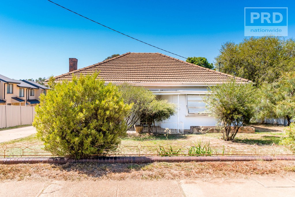 197 Lake Albert Road KOORINGAL 1