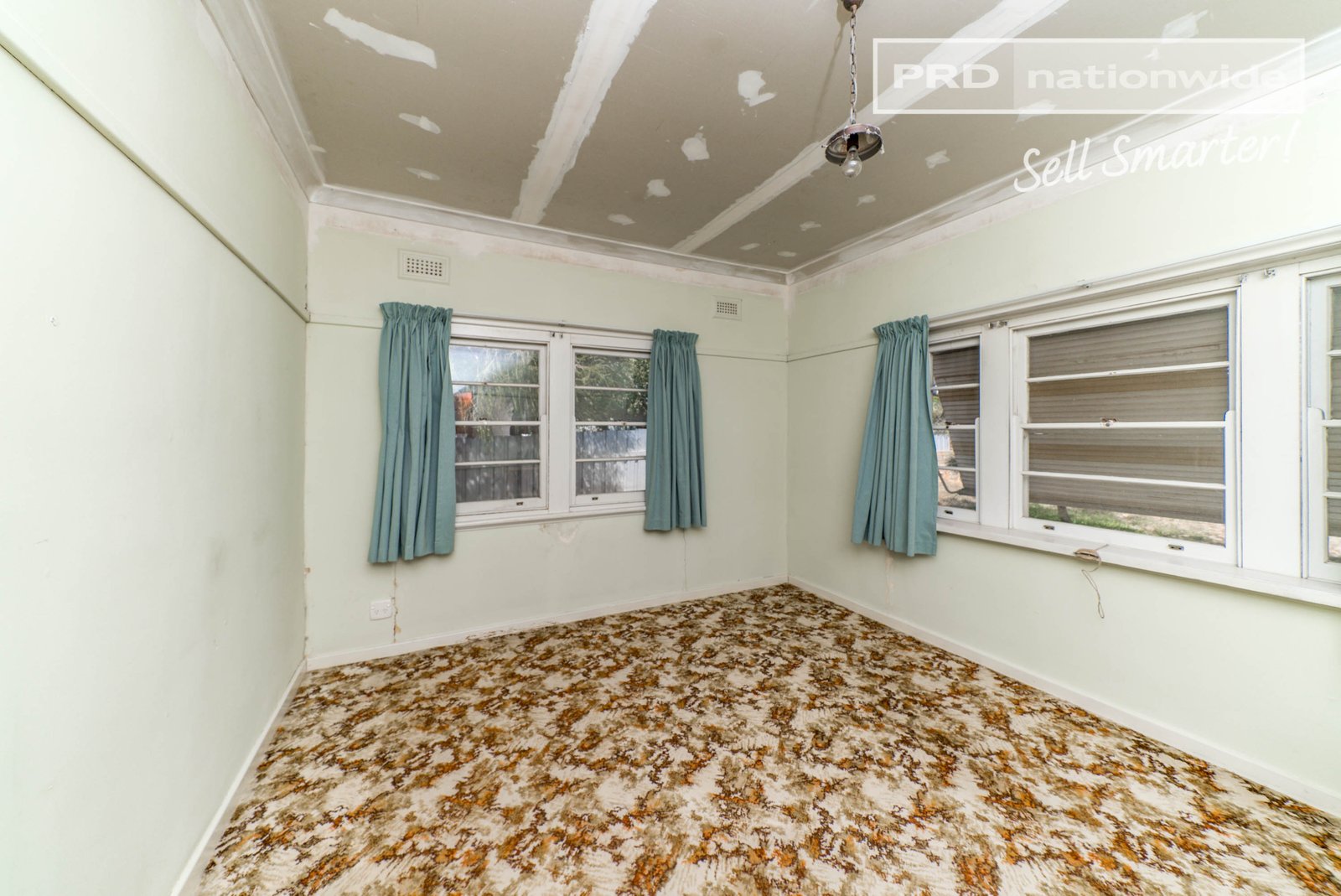 197 Lake Albert Road KOORINGAL 8