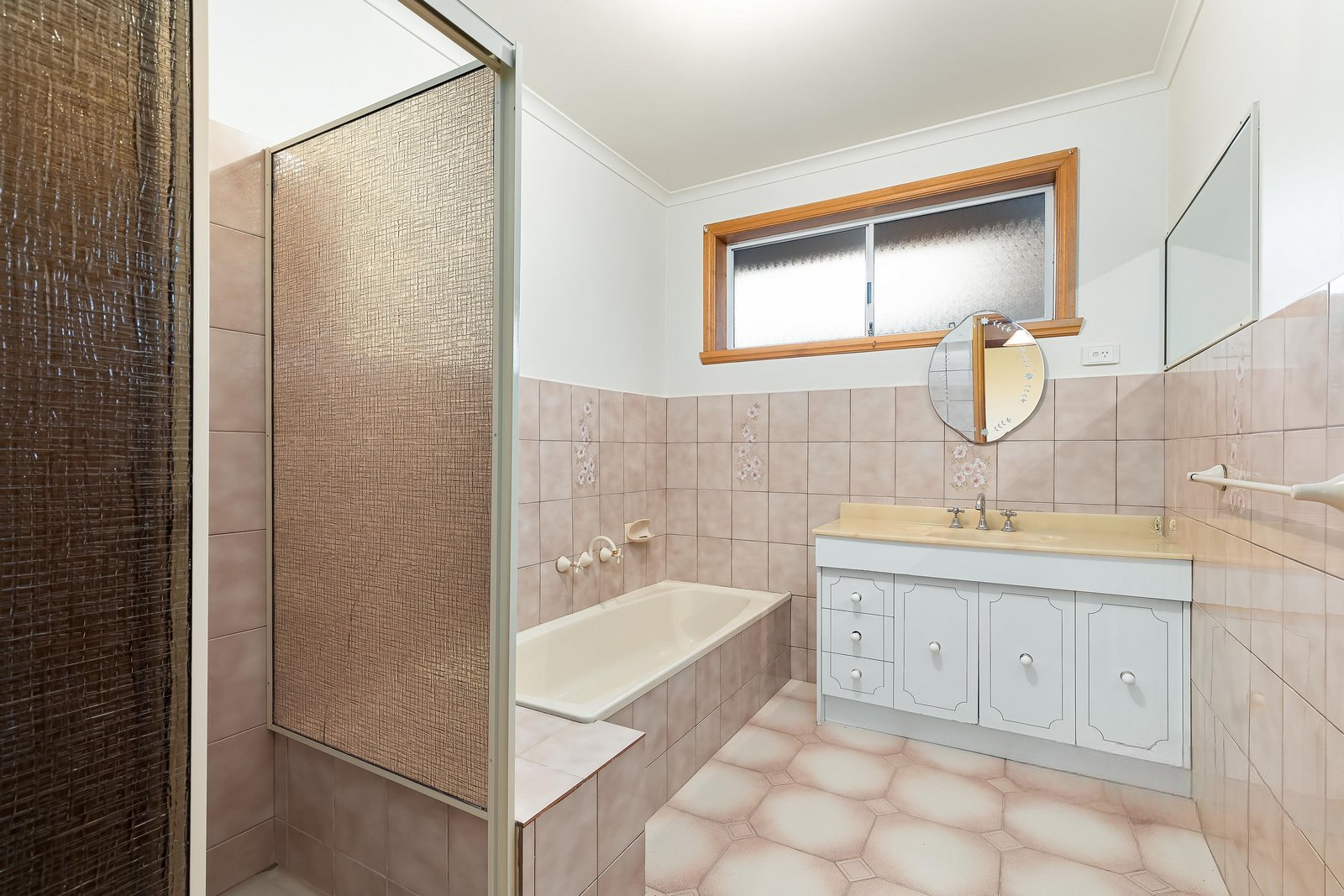 Real Estate and Property in 197 Wood Street, Preston, VIC